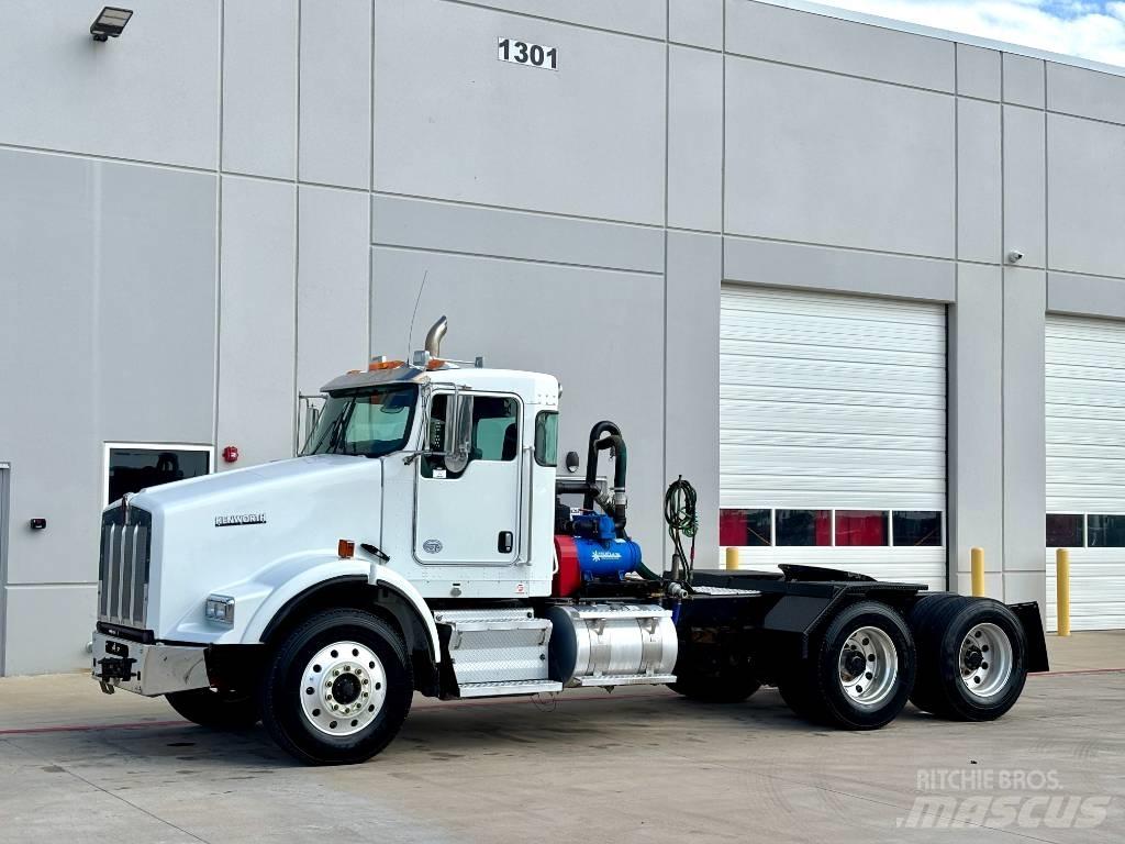 Kenworth T 800 牵引车