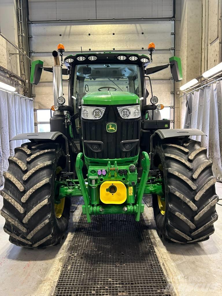 John Deere 6R 215 拖拉机/农用车