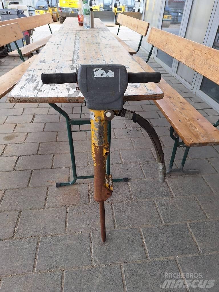 Atlas Copco LH 180 破碎锤