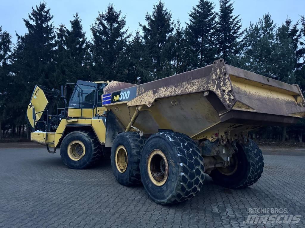Komatsu HM 300-3 铰接式自卸车
