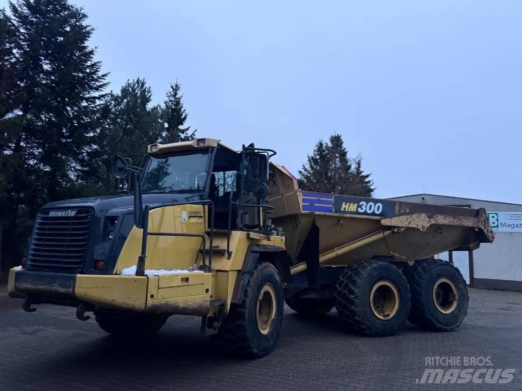 Komatsu HM 300-3 铰接式自卸车