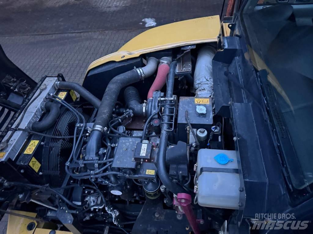 Komatsu HM 300-3 铰接式自卸车