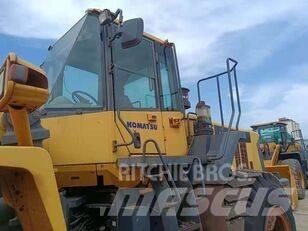 Komatsu WA 470-3 轮式装载机