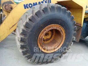 Komatsu WA 470-3 轮式装载机