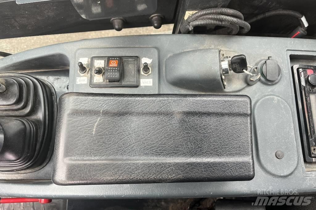 Komatsu WA 80 M 轮式装载机