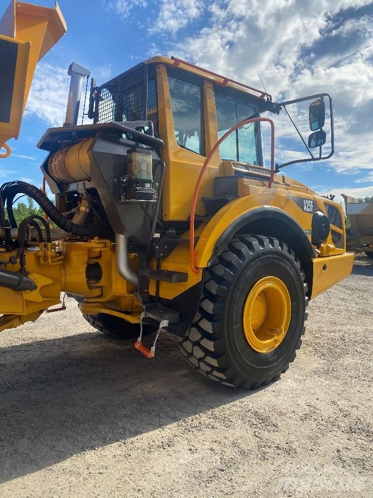 Volvo A 25 F 铰接式自卸车