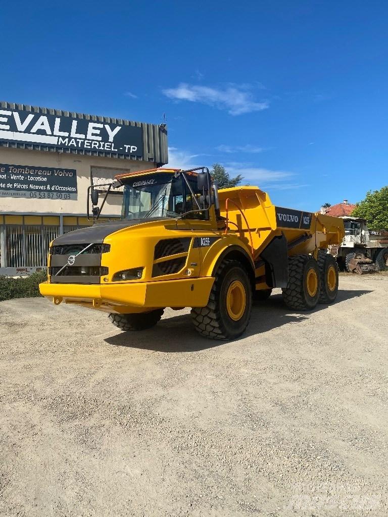Volvo A 25 F 铰接式自卸车