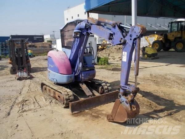 Komatsu PC20UU-3 小型挖掘机