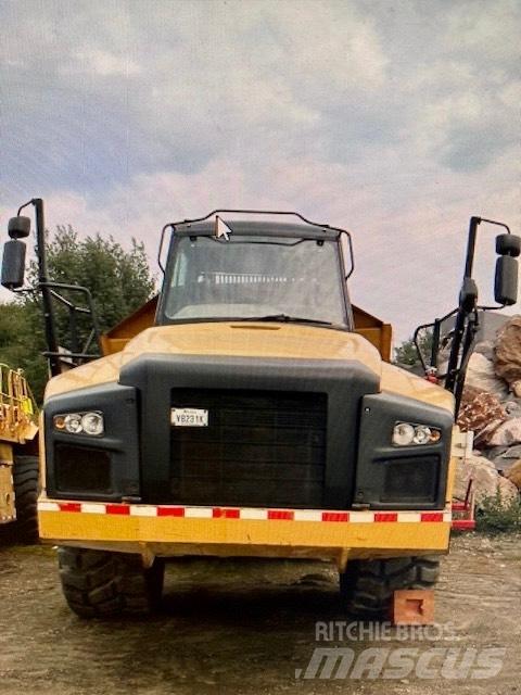 CAT 740 B 铰接式自卸车