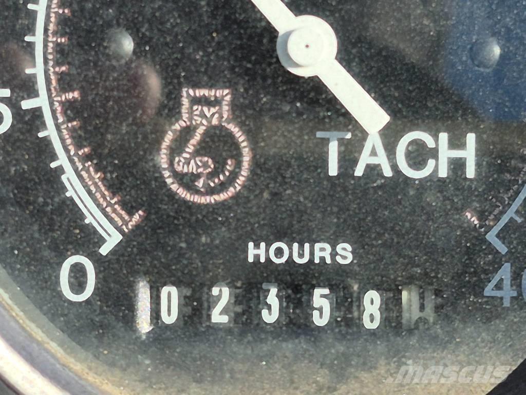 Vermeer V5750 挖沟机