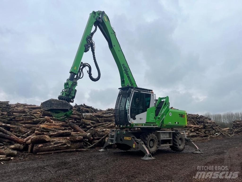 Sennebogen 718E 收割机