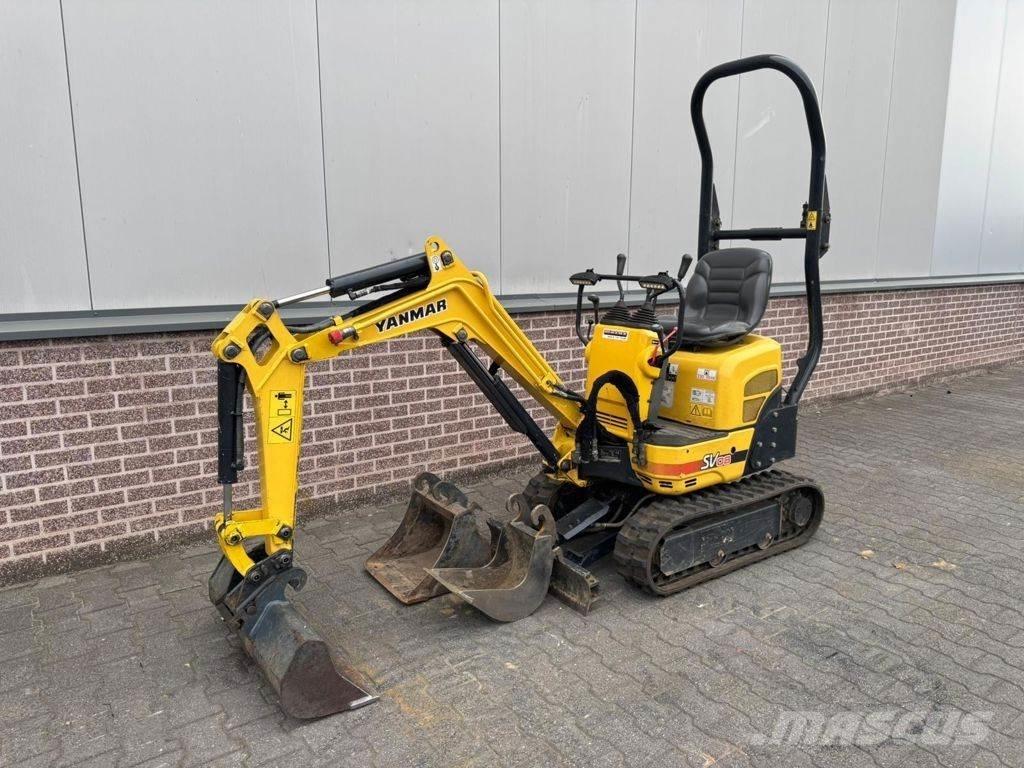 Yanmar YAN SV08 小型挖掘机