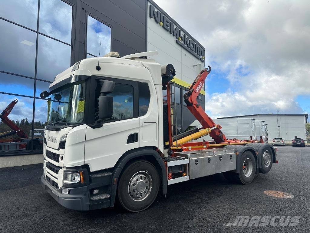 Scania P 370 6x2*4 工程吊钩车