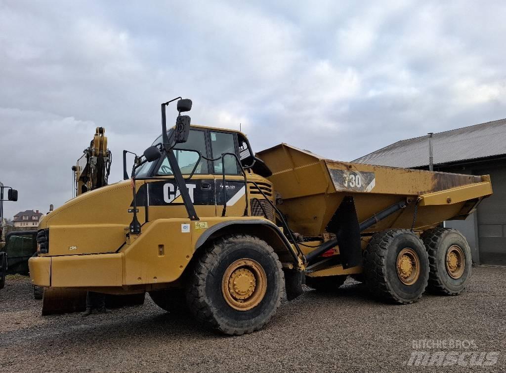 CAT 730 铰接式自卸车