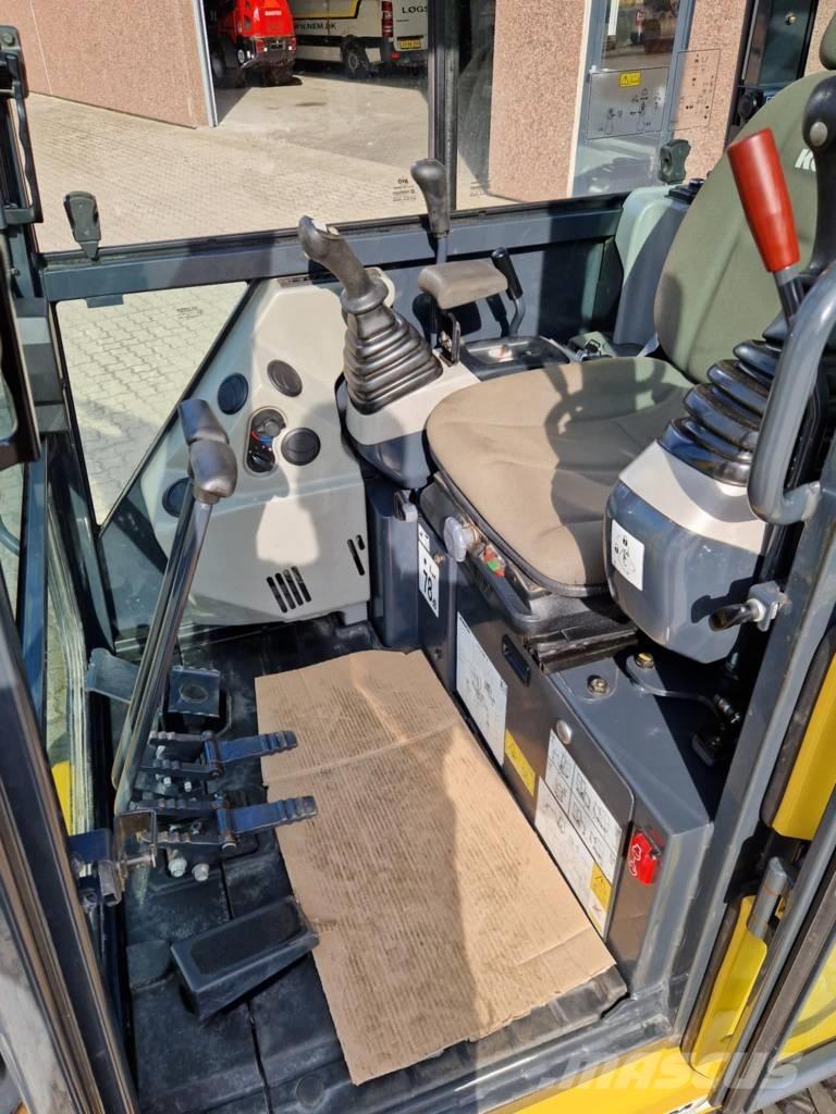 Komatsu PC 20 R-5 小型挖掘机