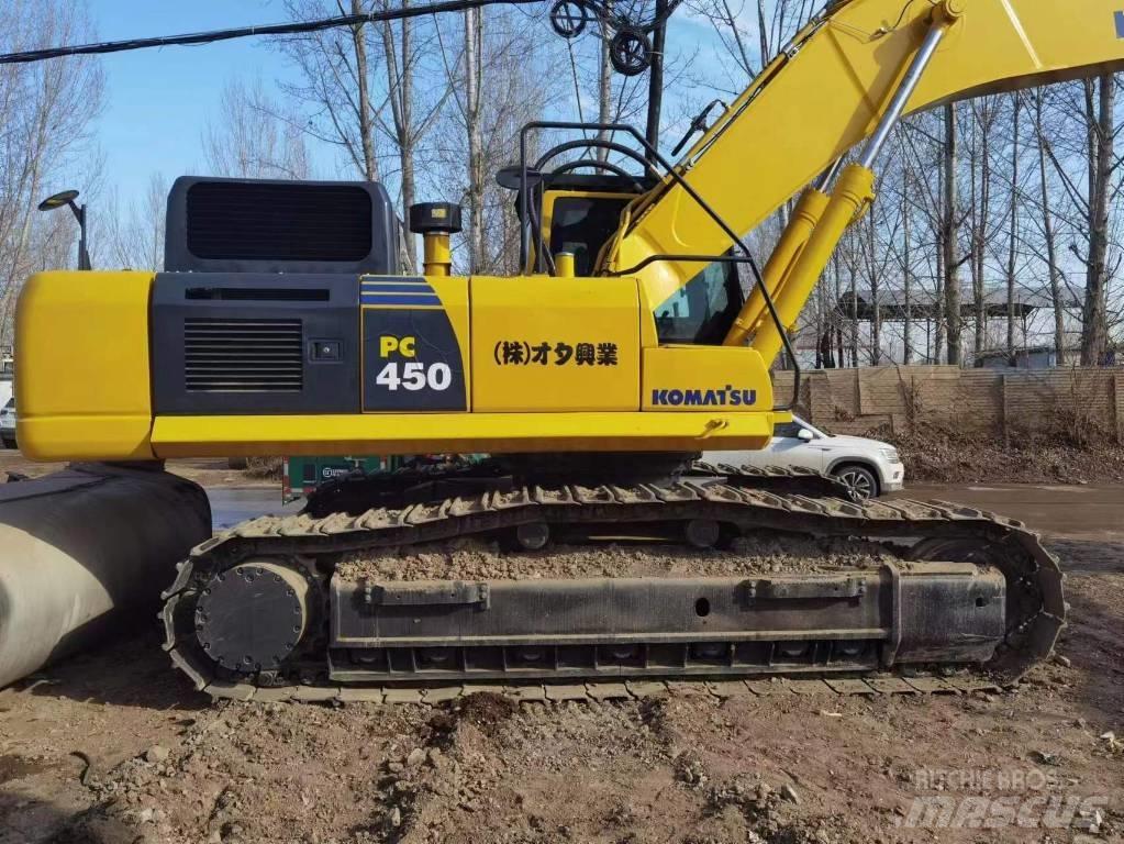 Komatsu PC 450-8 履带挖掘机