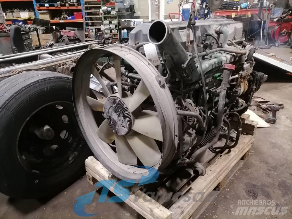 Volvo ENGINE D9B300 发动机