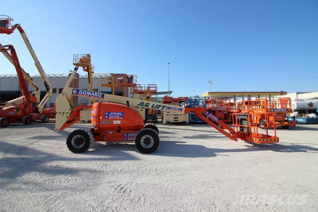 JLG 600 AJ 曲臂高空工作平台