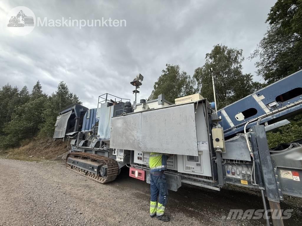 Sandvik CJ 412 移动式破碎机