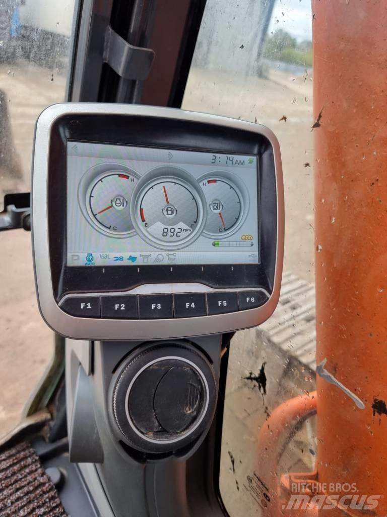 Doosan DX 225 LC-3 履带挖掘机