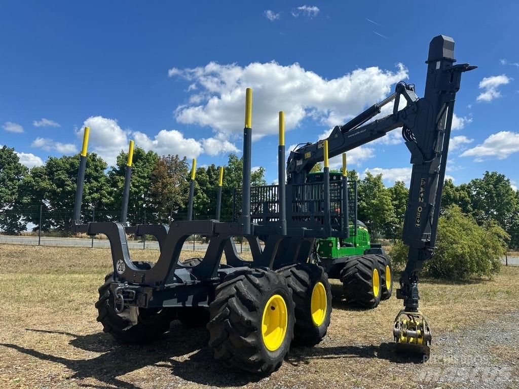 John Deere 1210G 集运机