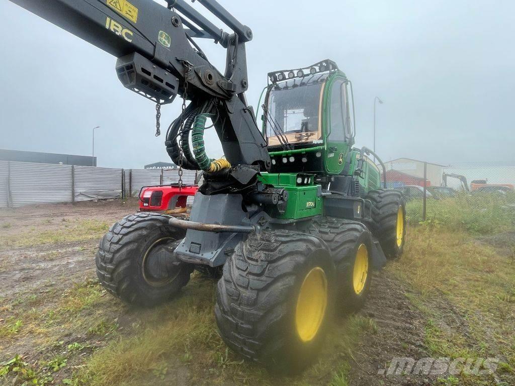John Deere 1170G 收割机