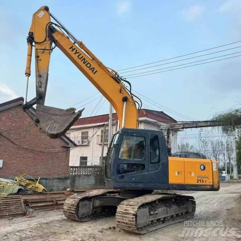 Hyundai Robex 215-7 履带挖掘机