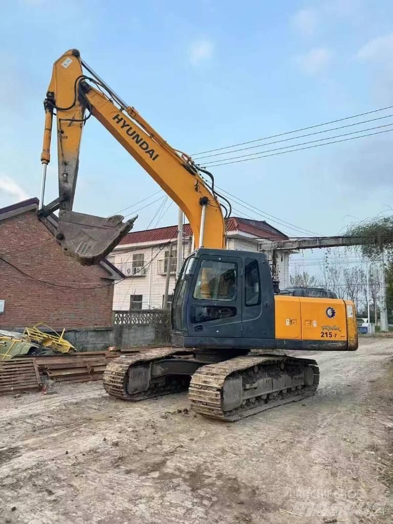 Hyundai Robex 215-7 履带挖掘机