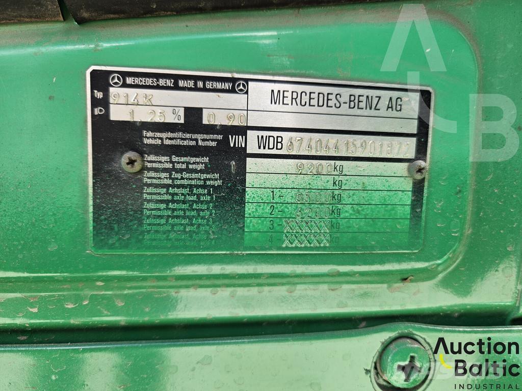 Mercedes-Benz 914 自卸式货车