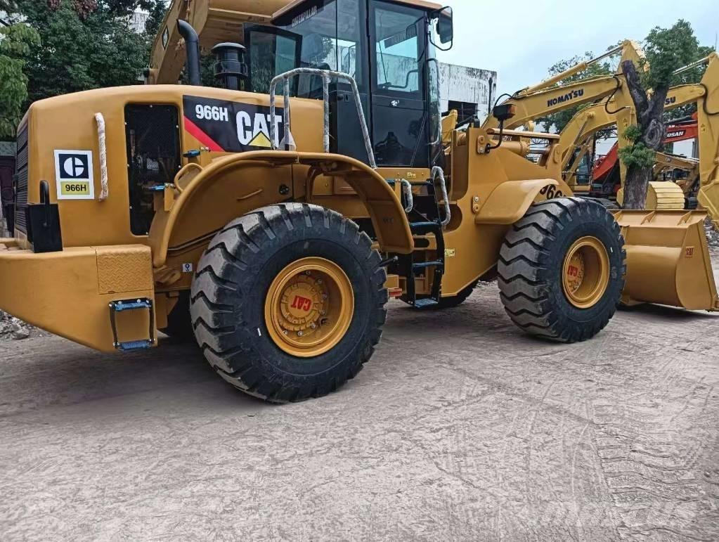CAT 966H 轮式装载机