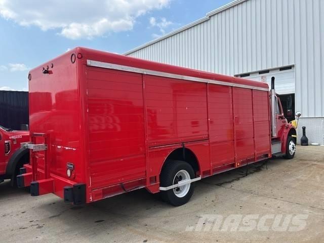 Freightliner M2 106 饮料运输车