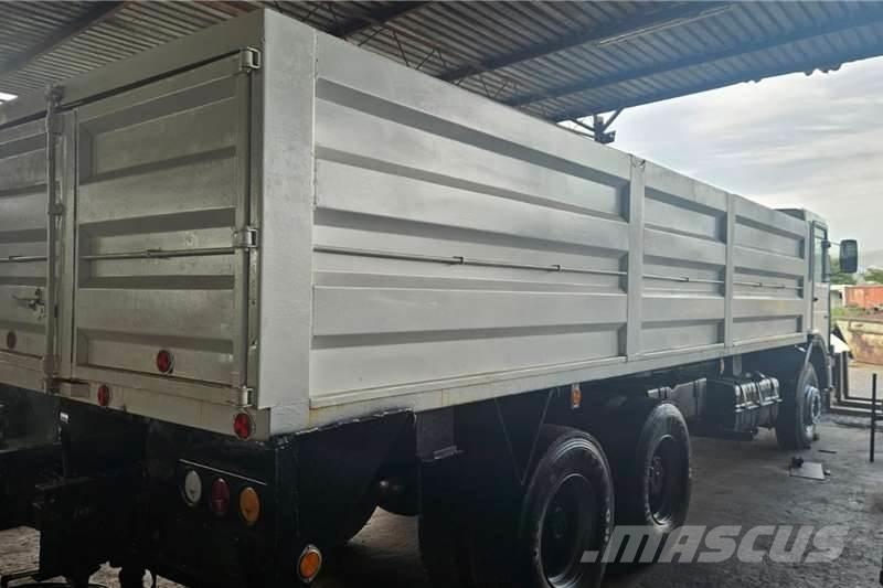 MAN 30-240 其他货车