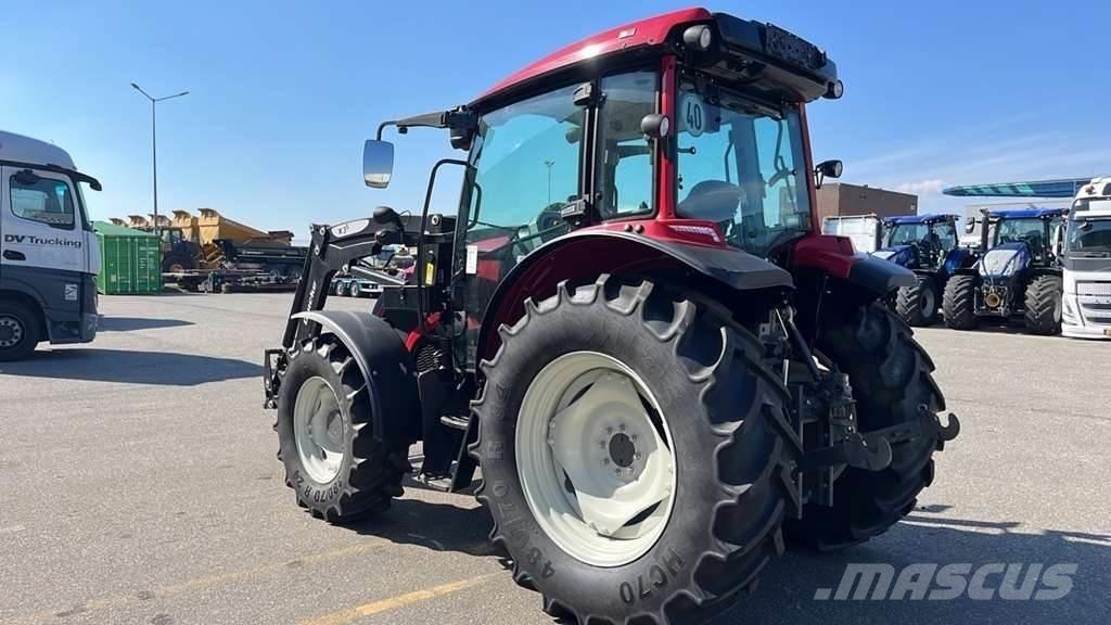 Valtra A75 Tractor 拖拉机/农用车