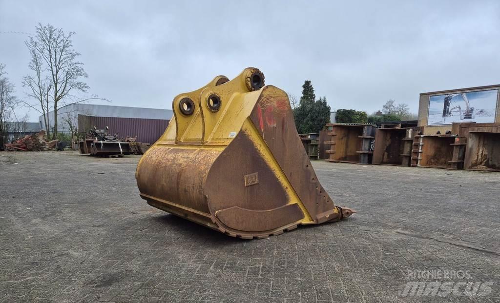 CAT VB2 挖斗