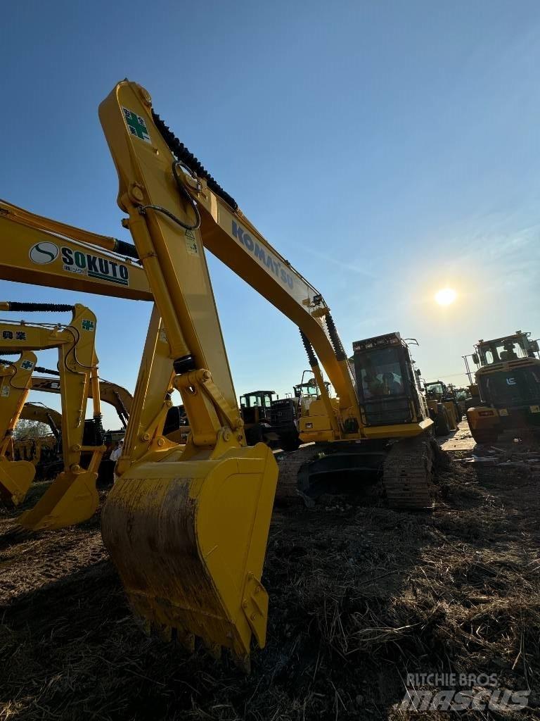 Komatsu PC 210 履带挖掘机