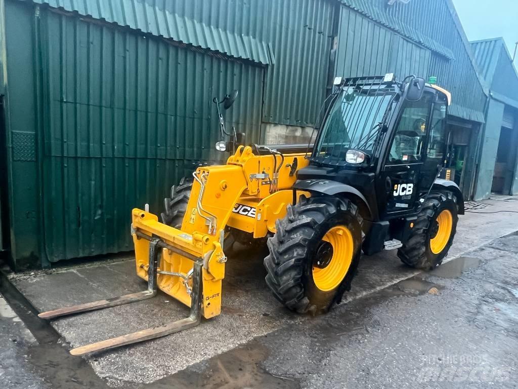 JCB 535-95 伸缩臂叉装车|叉装车