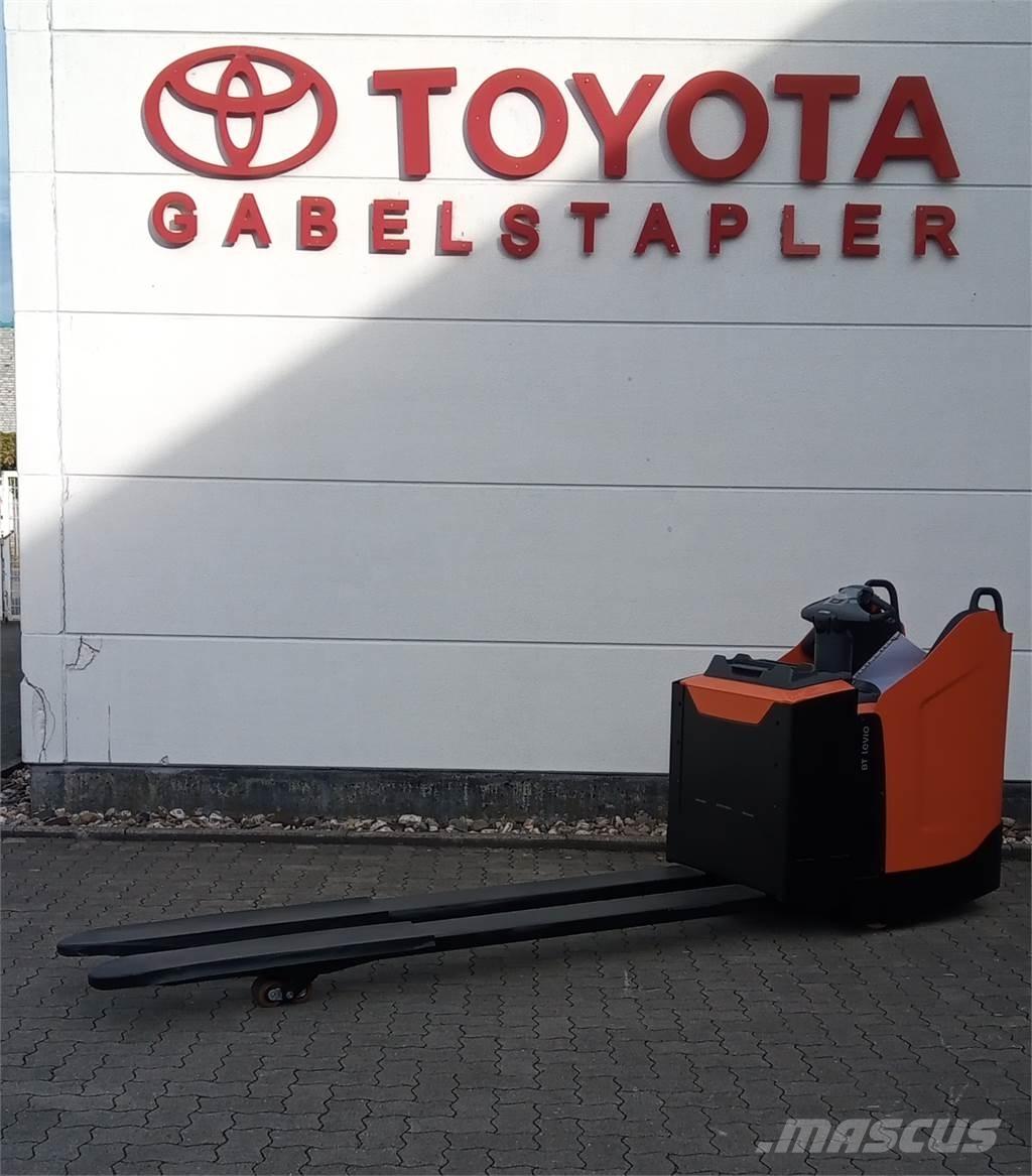 Toyota LPE 250 手摇升降机