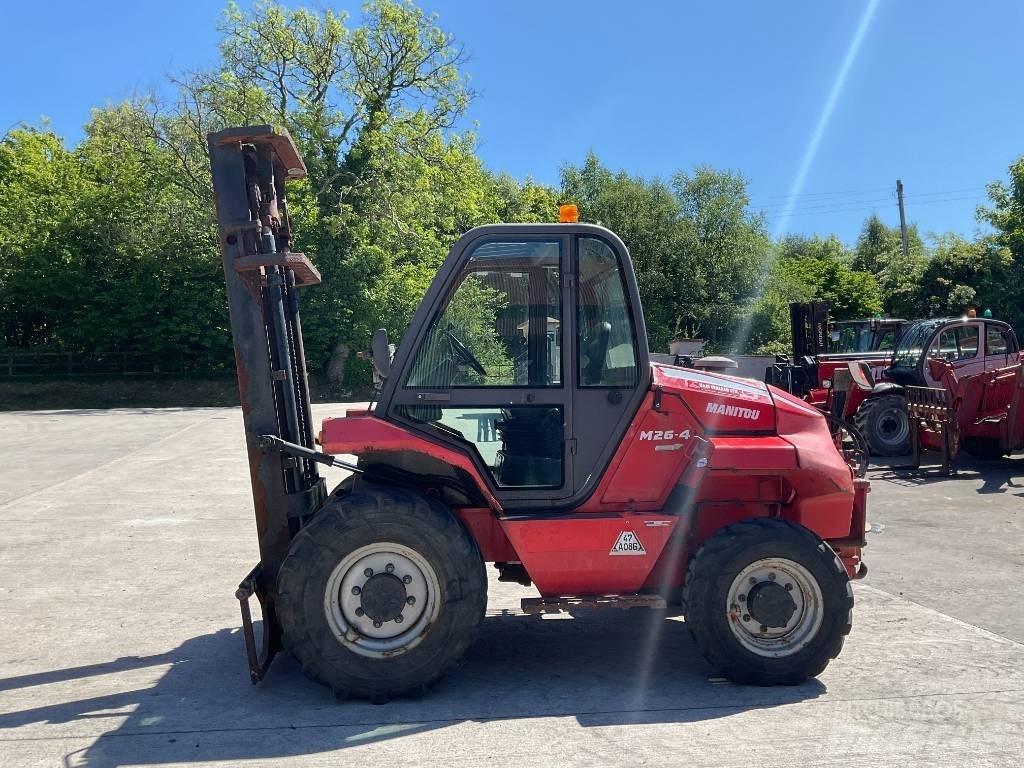 Manitou M 26.4 伸缩臂叉装车|叉装车