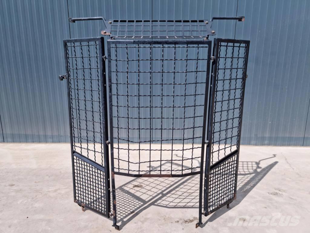 CAT 938K / 938M 驾驶室与内部