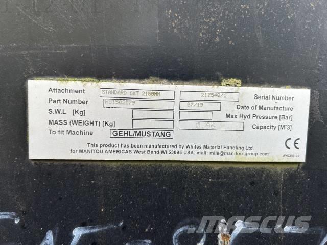 Manitou Bakken 挖斗