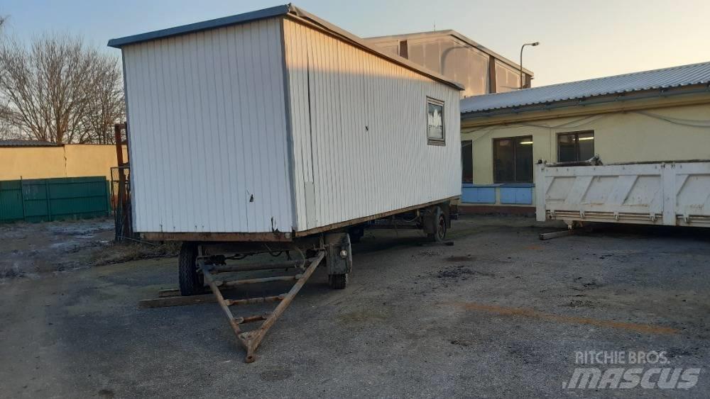 BSS maringotka 厢式拖车