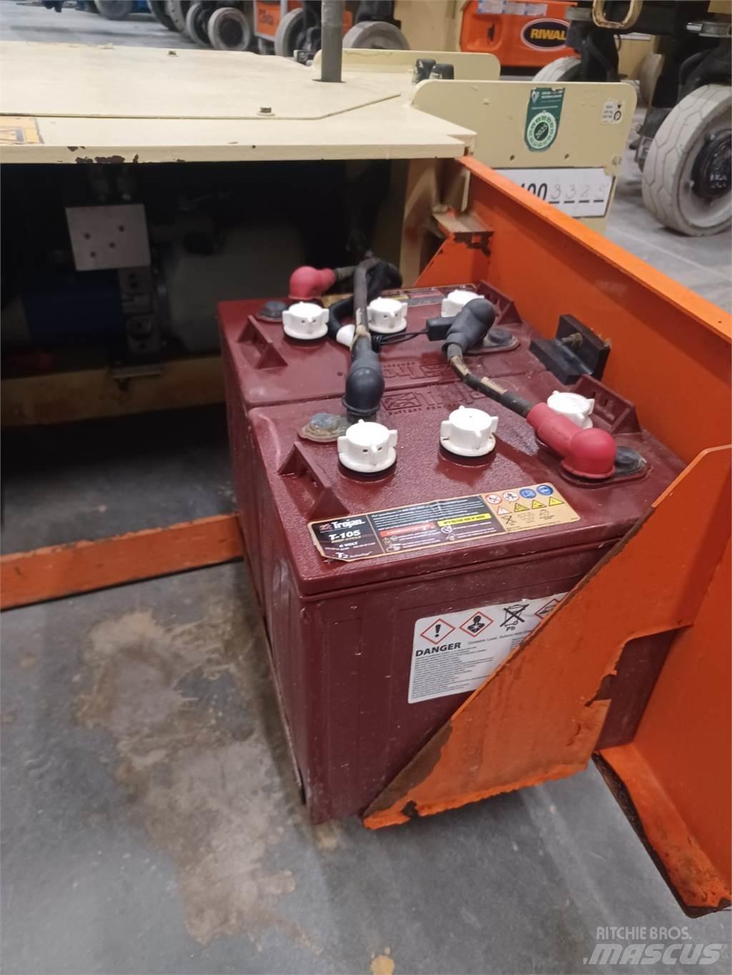 JLG 1230ES 其他升降机和高空作业平台