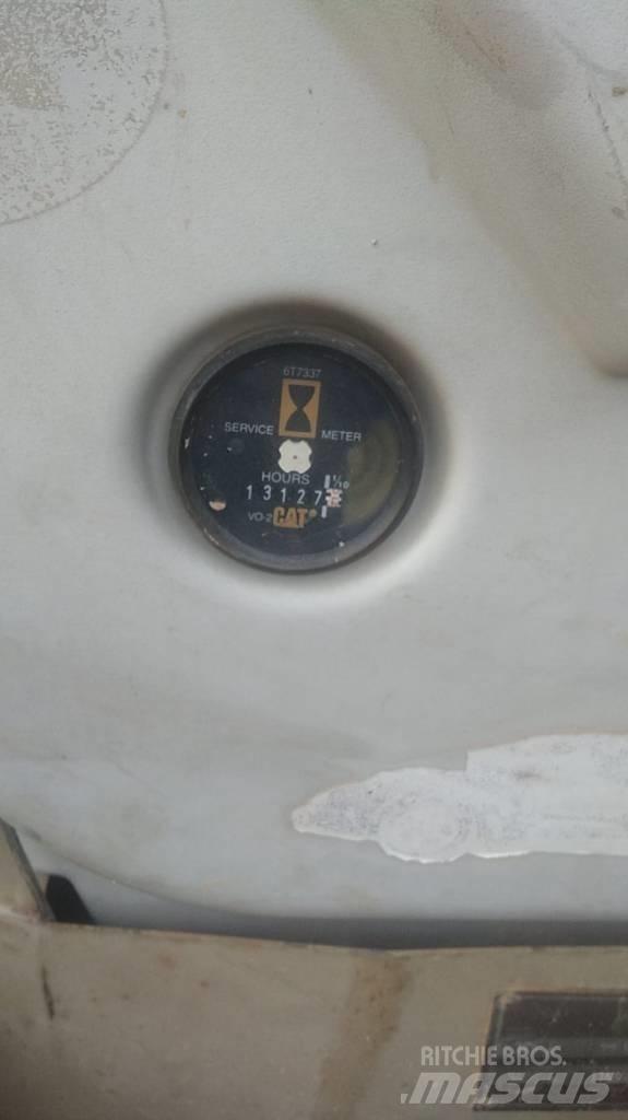 CAT 375 L ME 履带挖掘机