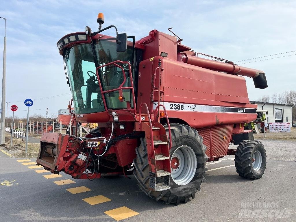 Case IH 2388 联合收割机