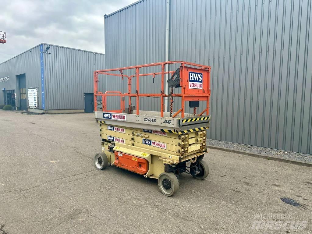 JLG 3246 ES 剪叉式升降机