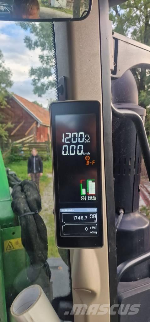 John Deere 6120 M 拖拉机/农用车