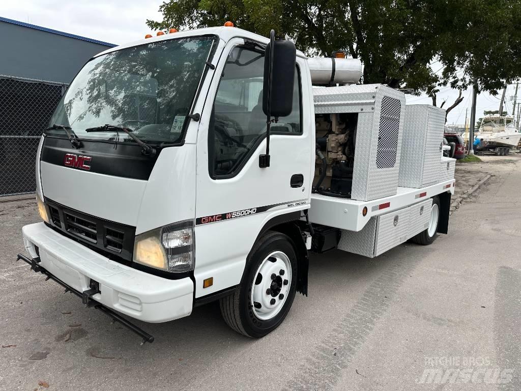GMC W 5500 HD 组合/真空油槽车