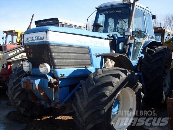 Ford TW 30 拖拉机/农用车