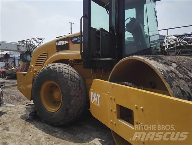 CAT CS 56 B 单轮压路机