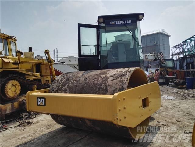 CAT CS 56 B 单轮压路机